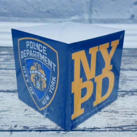 NYPD Blue Pad Paper Cube - Picture 1 of 3